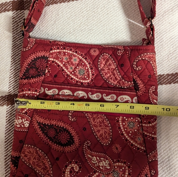 Vera Bradley retired MESA RED - Picture 11 of 16